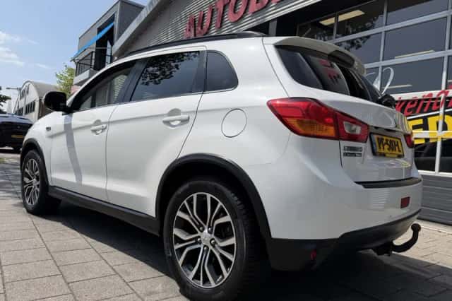Mitsubishi ASX (2015) thumbnail 7