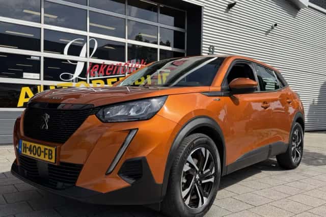 Peugeot 2008 (2020) thumbnail 1