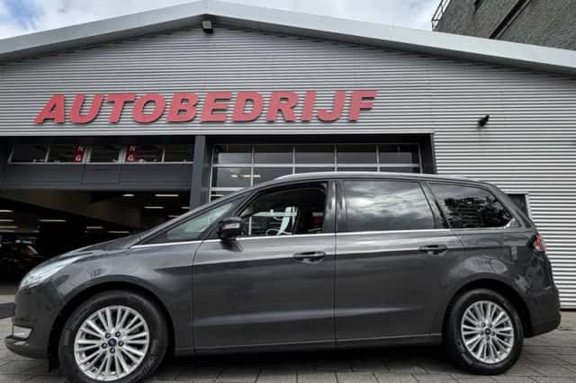 Ford Galaxy (2019) thumbnail 6