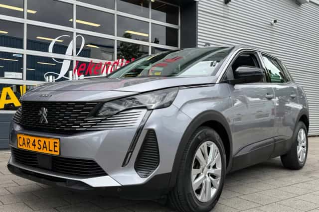 Peugeot 3008 (2022) thumbnail 1