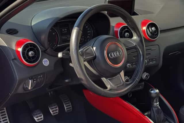 Audi A1 (2012) thumbnail 2