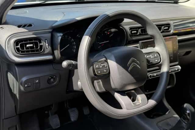 Citroën C3 (2017) thumbnail 2