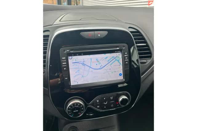 Renault Captur (2019) thumbnail 4