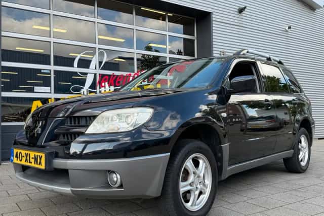 Mitsubishi Outlander (2007) thumbnail 1