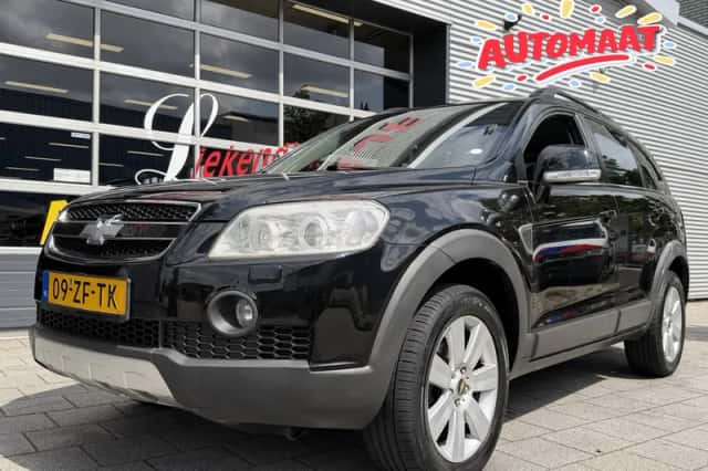 Chevrolet Captiva (2008) thumbnail 1