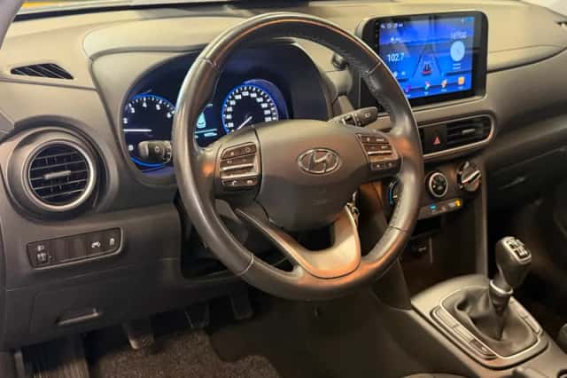 Hyundai Kona (2019) thumbnail 2