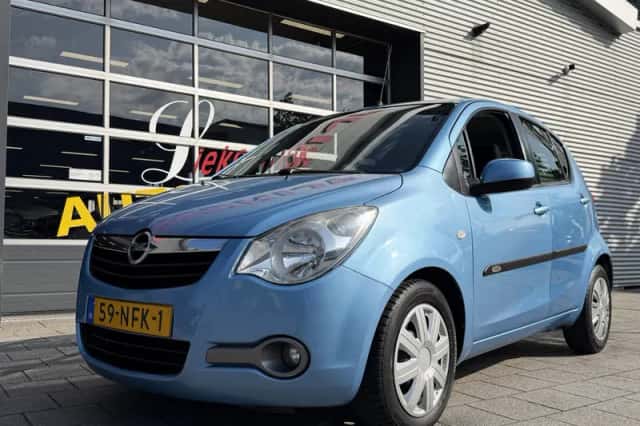 Opel Agila (2010) thumbnail 1
