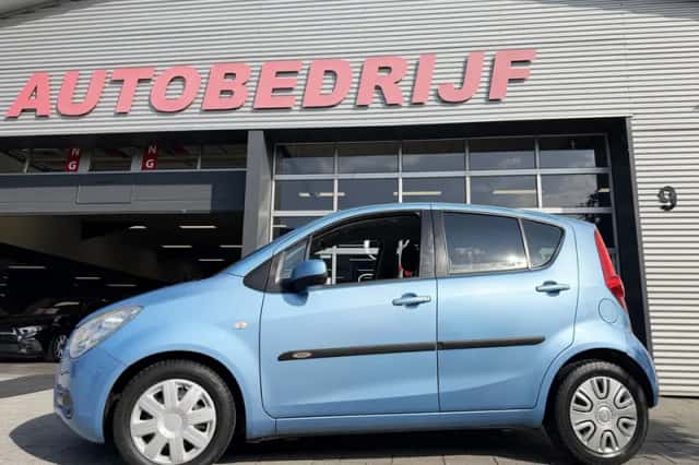 Opel Agila (2010) thumbnail 6