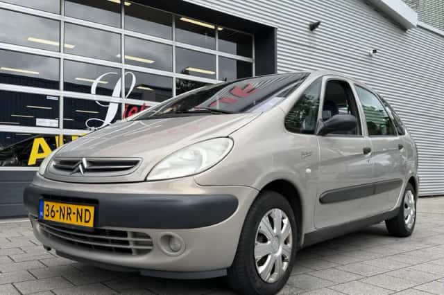 Citroën Xsara Picasso (2004) thumbnail 1