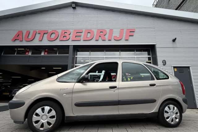 Citroën Xsara Picasso (2004) thumbnail 6