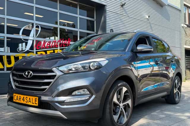 Hyundai Tucson (2018) thumbnail 1