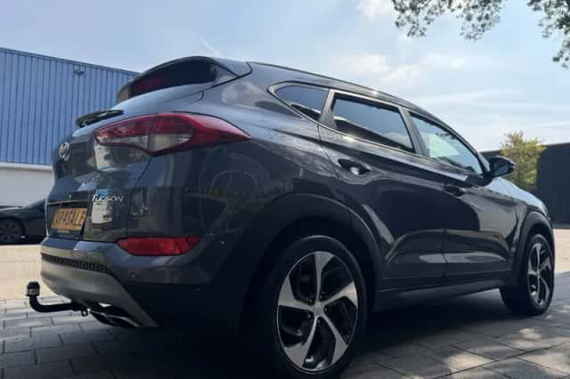 Hyundai Tucson (2018) thumbnail 4