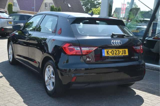 Audi A1 (2021) thumbnail 5