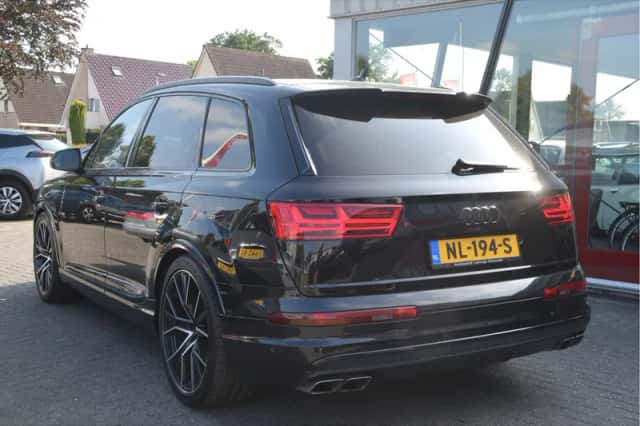 Audi SQ7 (2016) thumbnail 5