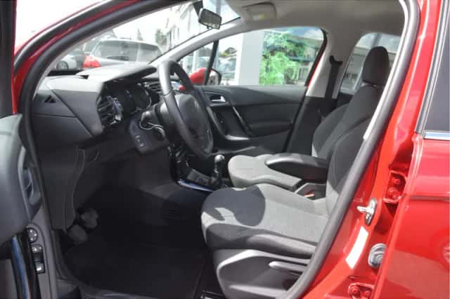 Citroën C3 (2015) thumbnail 6
