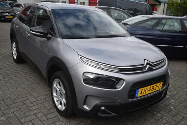 Citroën C4 (2019) thumbnail 3