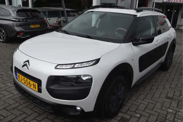 Citroën C4 Cactus (2016) thumbnail 2