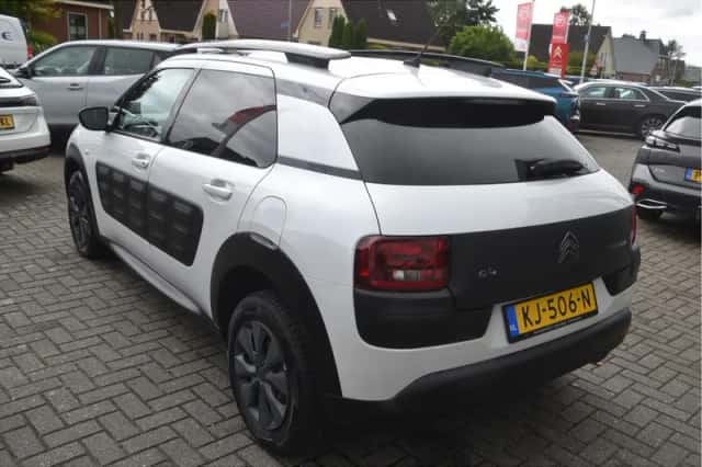 Citroën C4 Cactus (2016) thumbnail 5