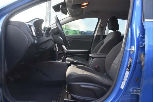 Kia Ceed (2020) thumbnail 6