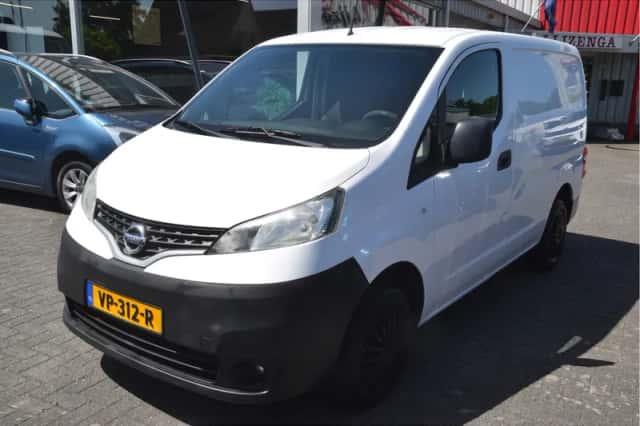 Nissan Nv200 (2015) thumbnail 2