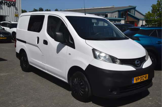 Nissan Nv200 (2015) thumbnail 3