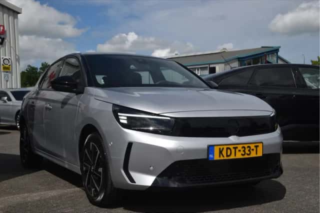 Opel Corsa (2025) thumbnail 3