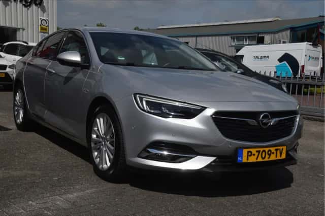 Opel Insignia (2019) thumbnail 3