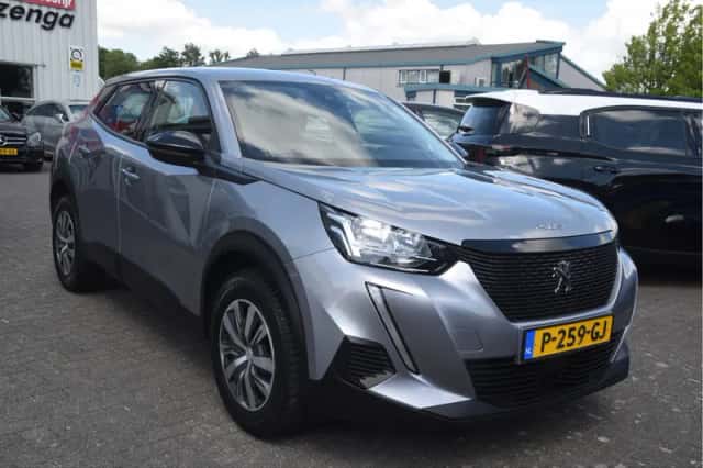 Peugeot 2008 (2008) thumbnail 3