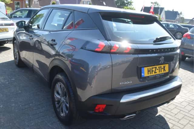 Peugeot 2008 (2008) thumbnail 5