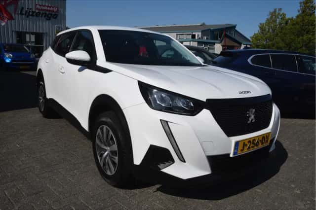 Peugeot 2008 (2008) thumbnail 3