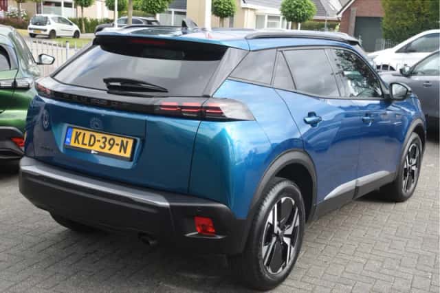 Peugeot 2008 (2008) thumbnail 5