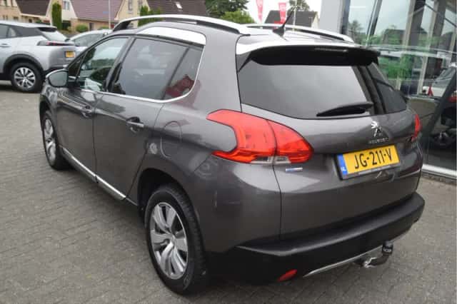 Peugeot 2008 (2008) thumbnail 5