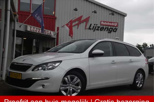 Peugeot 308 (2017) thumbnail 1