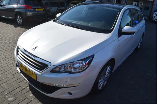 Peugeot 308 (2017) thumbnail 2