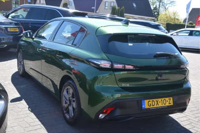 Peugeot 308 (2024) thumbnail 5