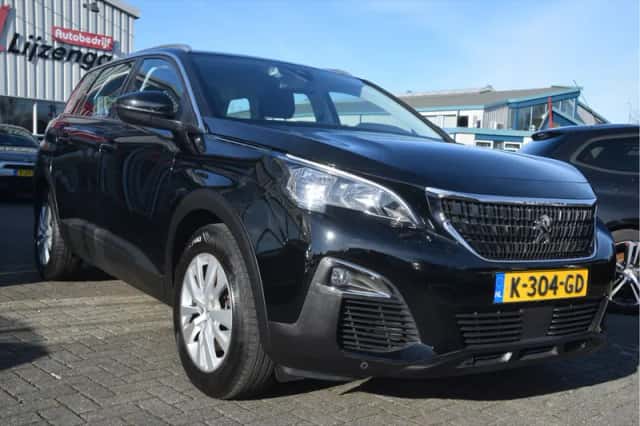 Peugeot 5008 (2020) thumbnail 3