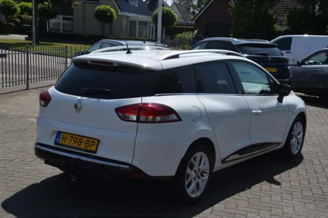 Renault Clio (2020) thumbnail 4