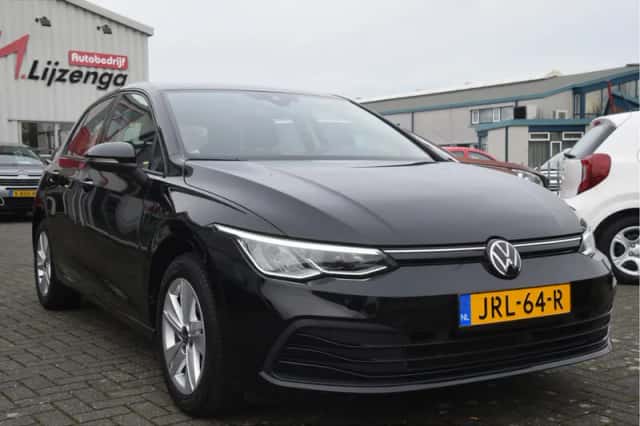 Volkswagen Golf (2020) thumbnail 3