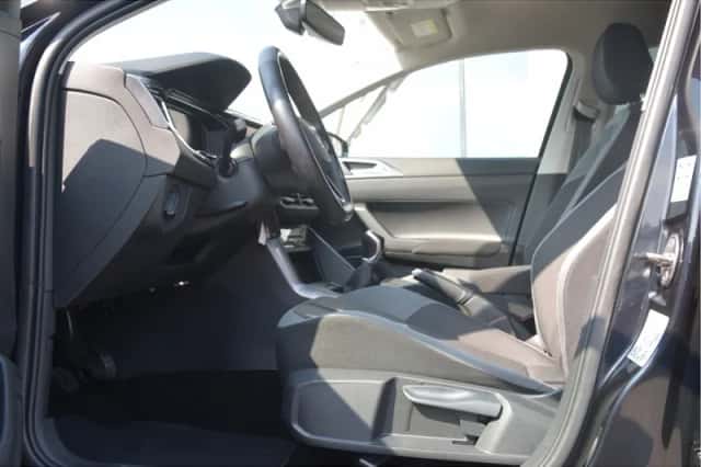 Volkswagen Polo (2011) thumbnail 6
