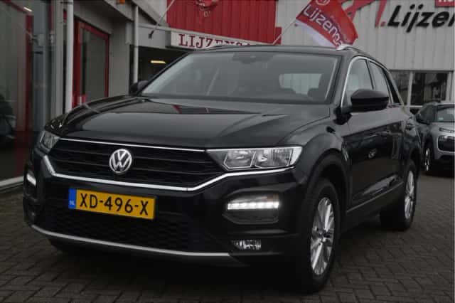 Volkswagen T (2019) thumbnail 2
