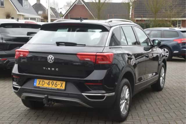 Volkswagen T (2019) thumbnail 4