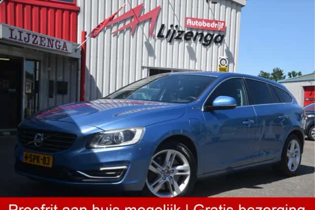 Volvo V60 (2013) thumbnail 1