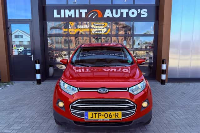 Ford EcoSport (2016) thumbnail 6