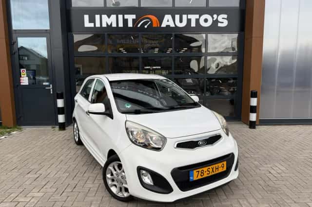Kia Picanto (2012) thumbnail 4
