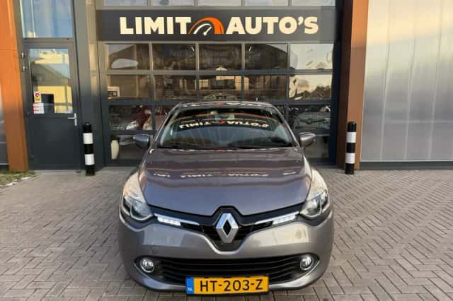 Renault Clio (2015) thumbnail 6