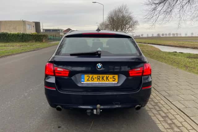 BMW 5-Serie (2011) thumbnail 4