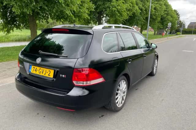 Volkswagen Golf (2008) thumbnail 5