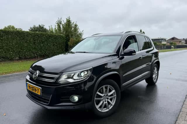 Volkswagen Tiguan (2012) thumbnail 1