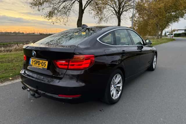 BMW 3-Serie (2013) thumbnail 5