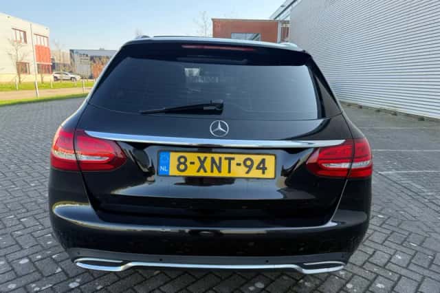 Mercedes-Benz C-Klasse (2014) thumbnail 4